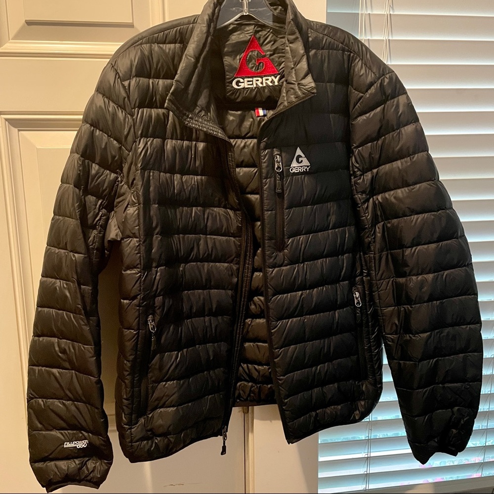 Gerry puffer jacket large